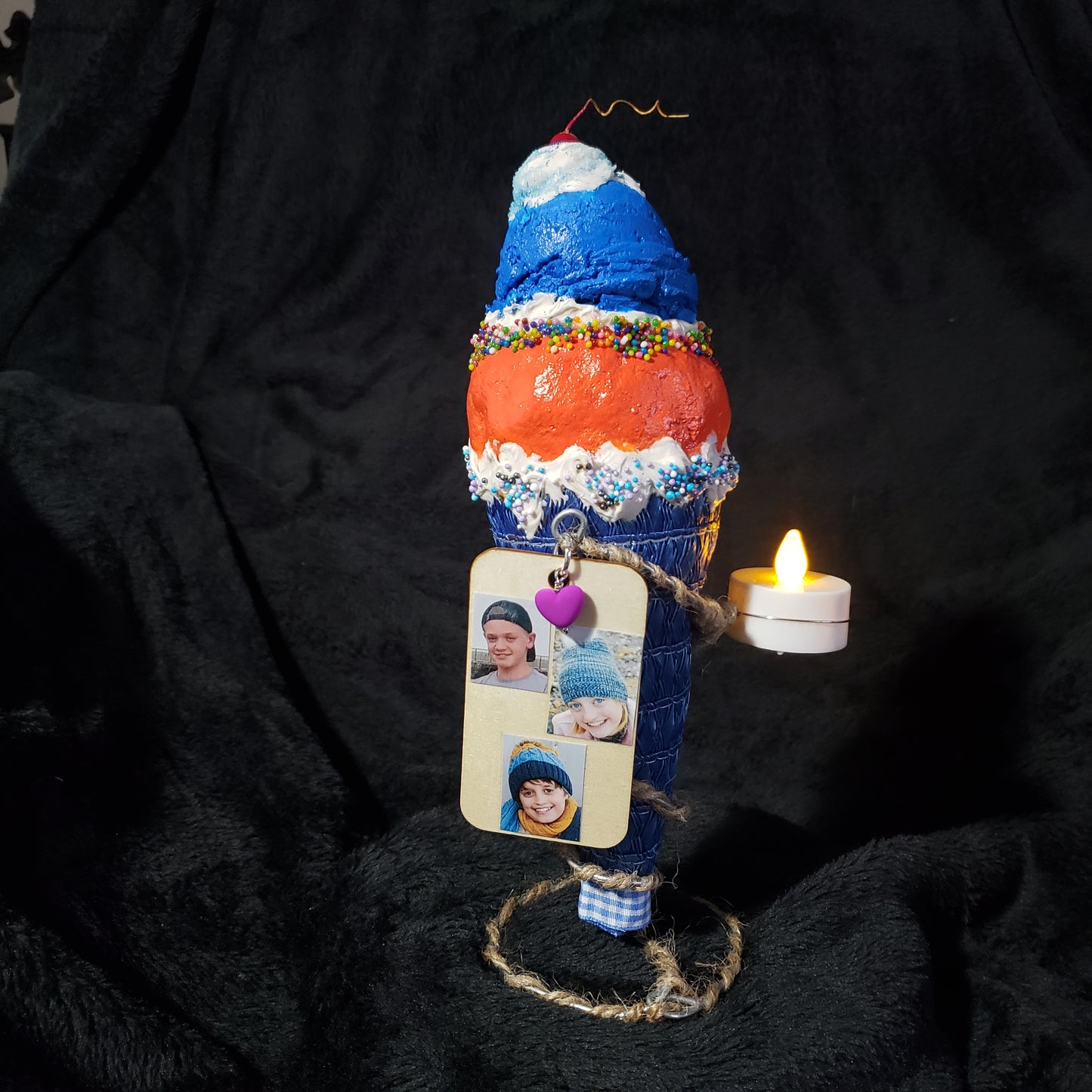 Three Teens Nightlight Cone